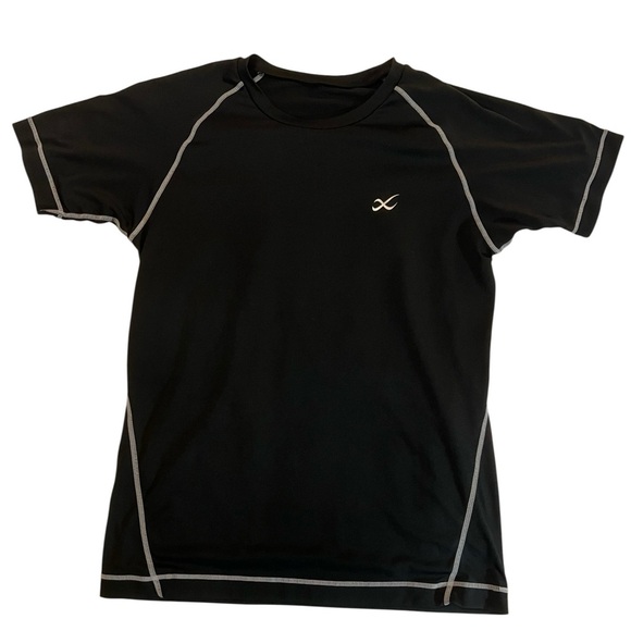CW-X Black Activewear Pullover T-Shirt Top M white Stitch Detail Women’s - Picture 2 of 11